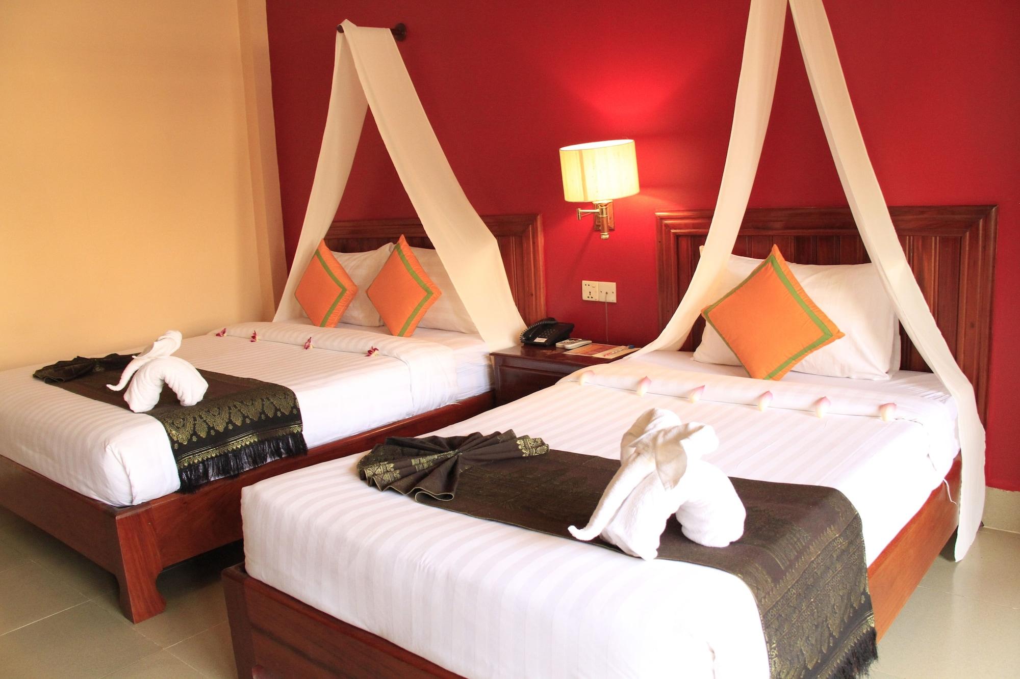 Mekong Angkor Palace Hotel Siem Reap Exterior photo